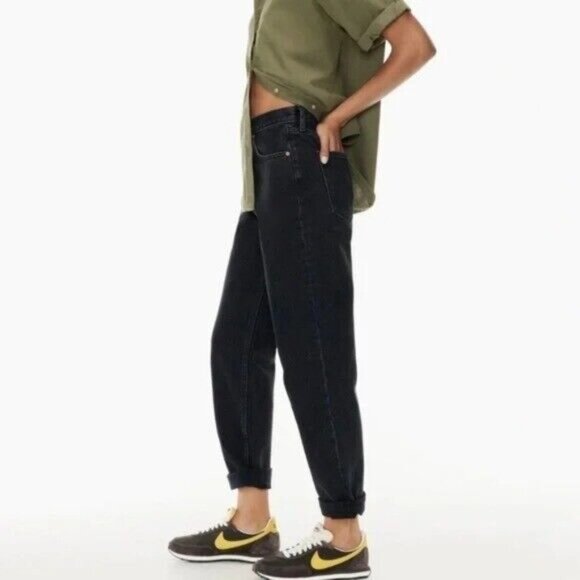 Aritzia Denim Forum The Boyfriend High Rise Loose Denim Slouch Jean Black 24 - Picture 1 of 4